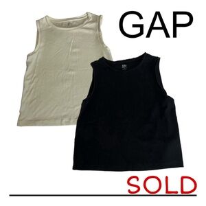 GAP Modern Shell Tank Top
Bundle size Large